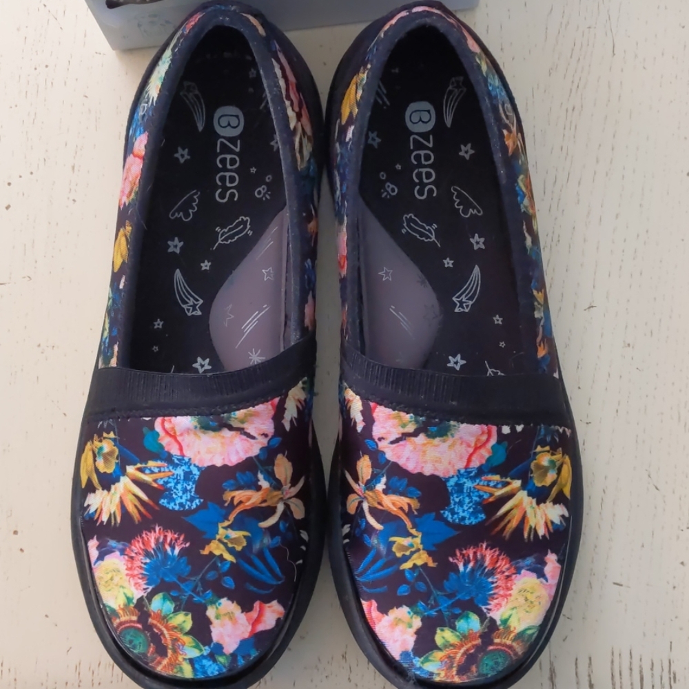 Bzees Lollipop flats EUC sz 8.5M